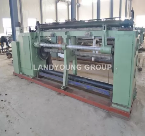 Hexagonal wire mesh machine and equipment